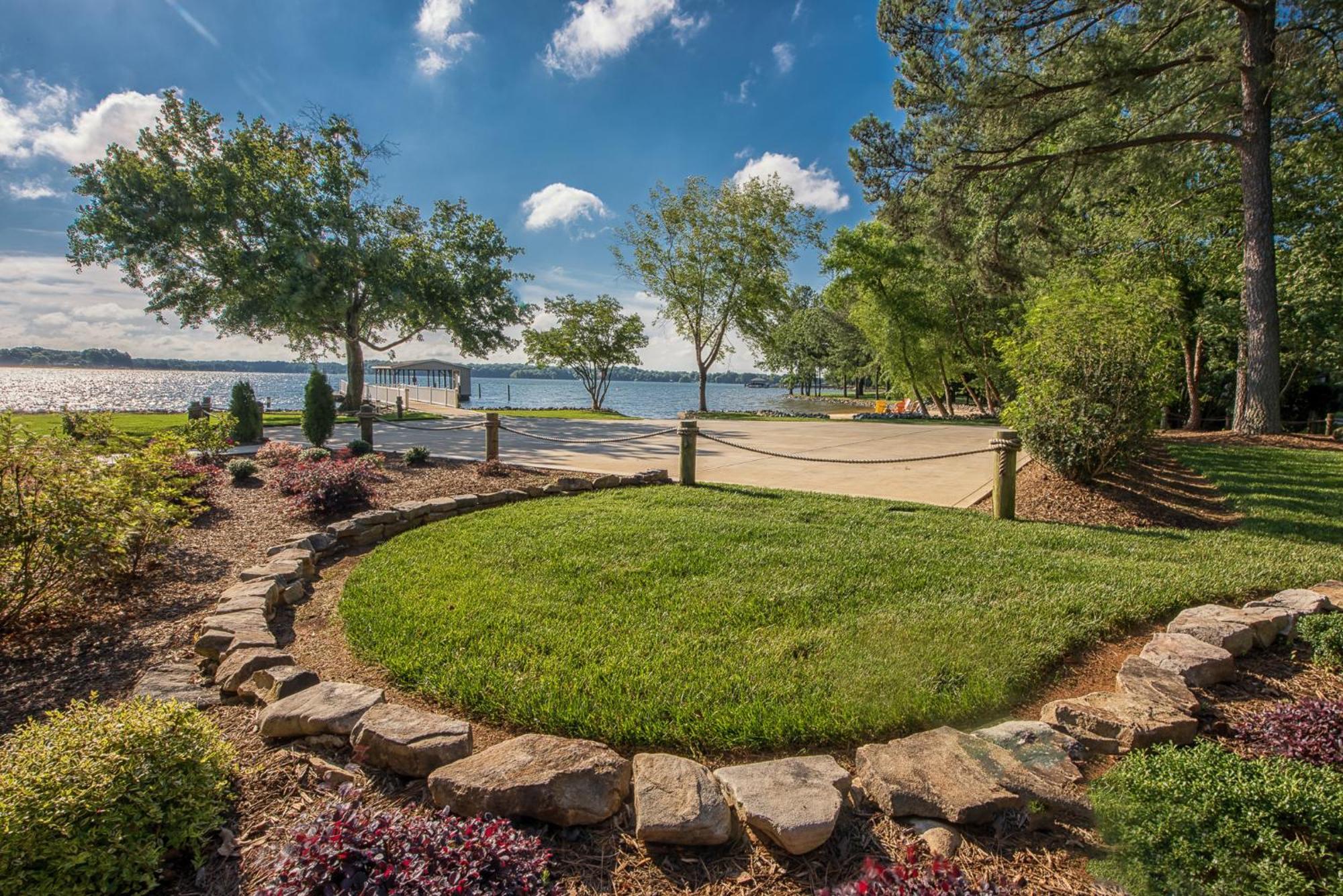 Lake Norman Breakaway มัวร์สวิลล์ ภายนอก รูปภาพ